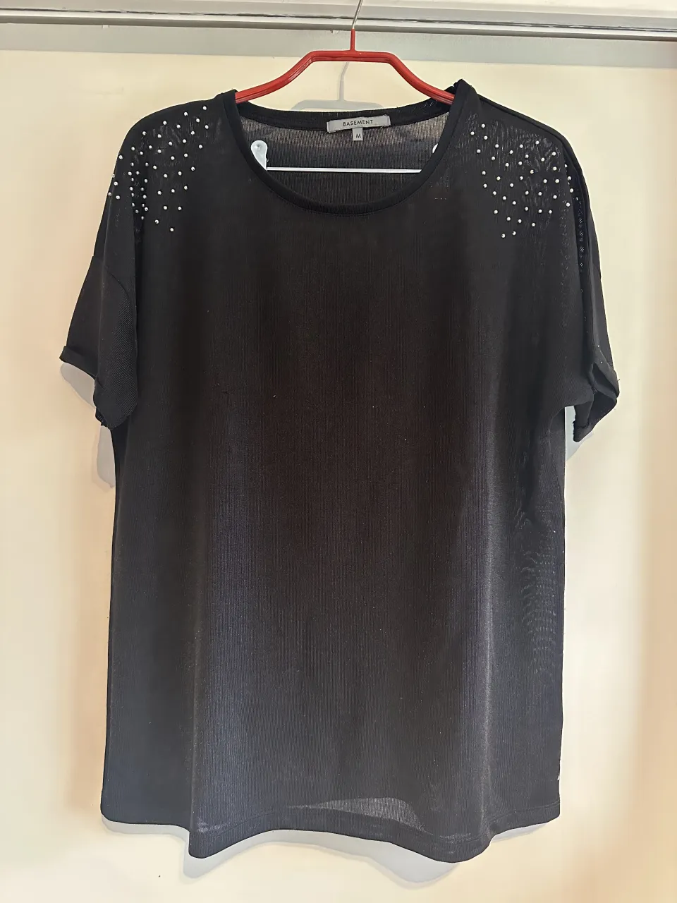 Remera Basement - imagen 1
