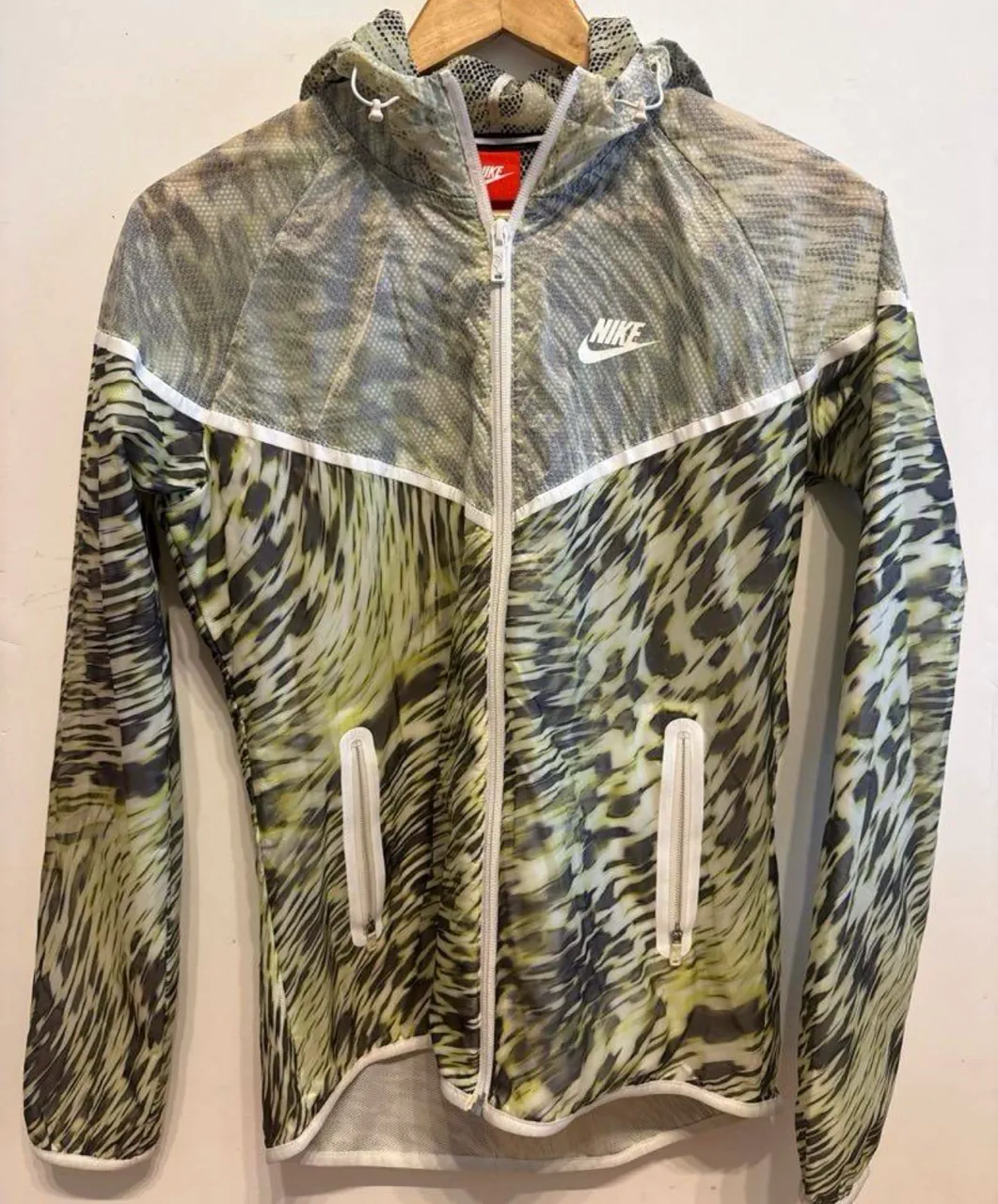Rompeviento Nike - imagen 1