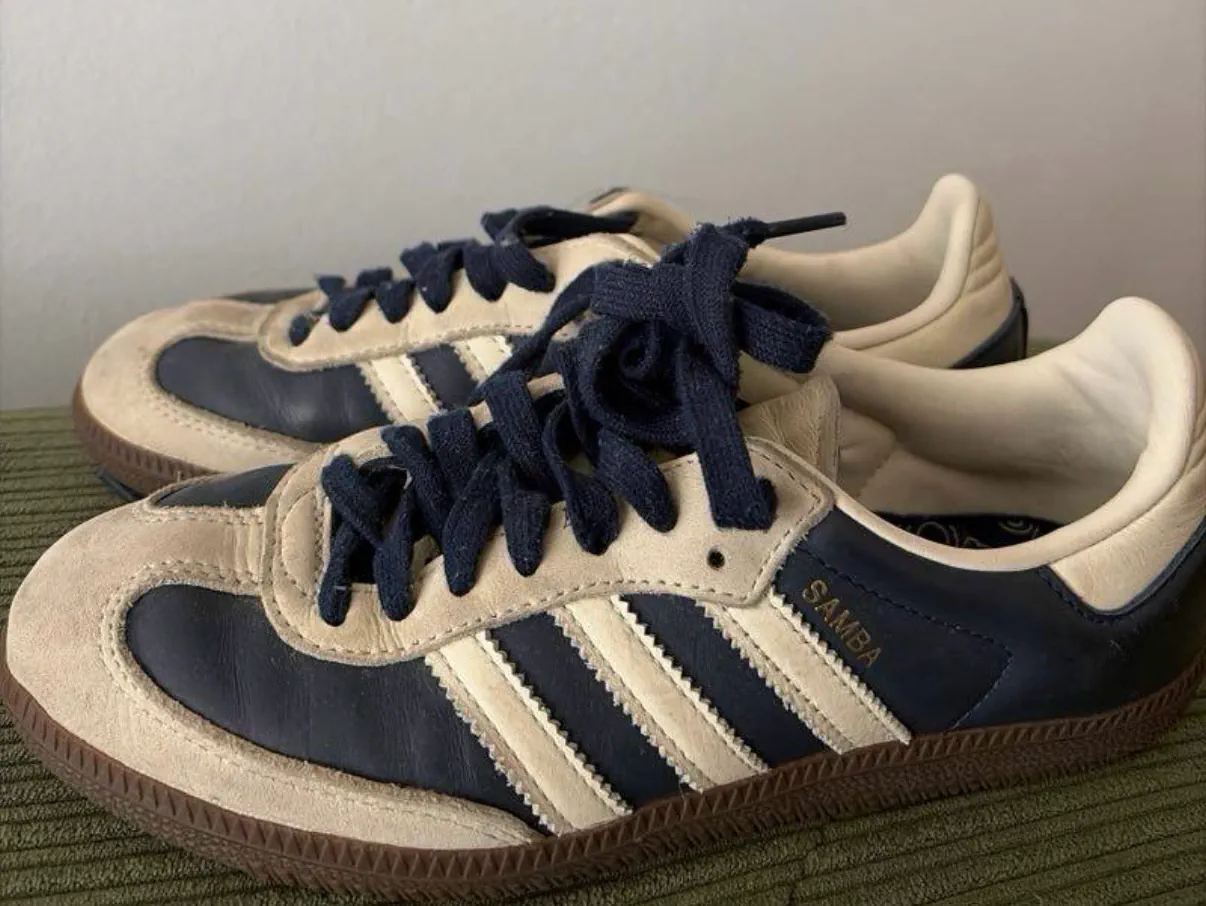 Zapatillas adidas - imagen 1