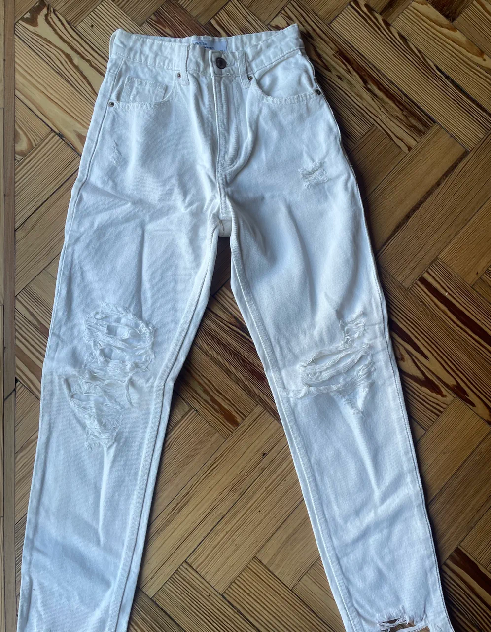 Jean Bershka · Talle EU 32