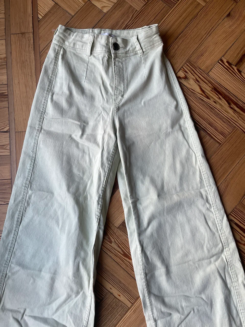 Bershka · Talle EU 36