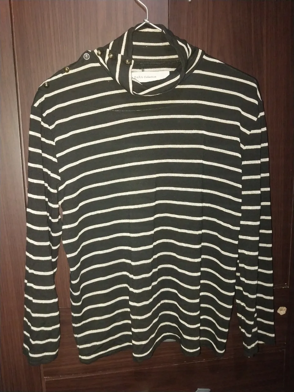 Remera Zara · Talle L