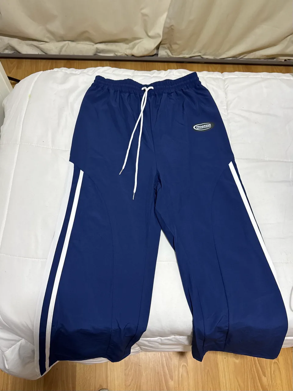 Pantalón Shein - imagen 1