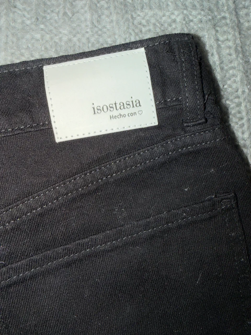 Jean Isostasia - imagen 3