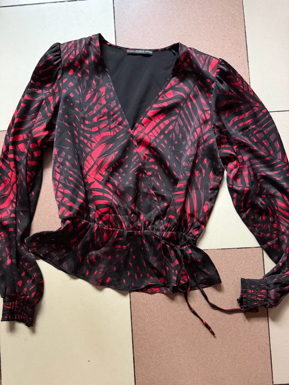 Blusa GUESS - imagen 1