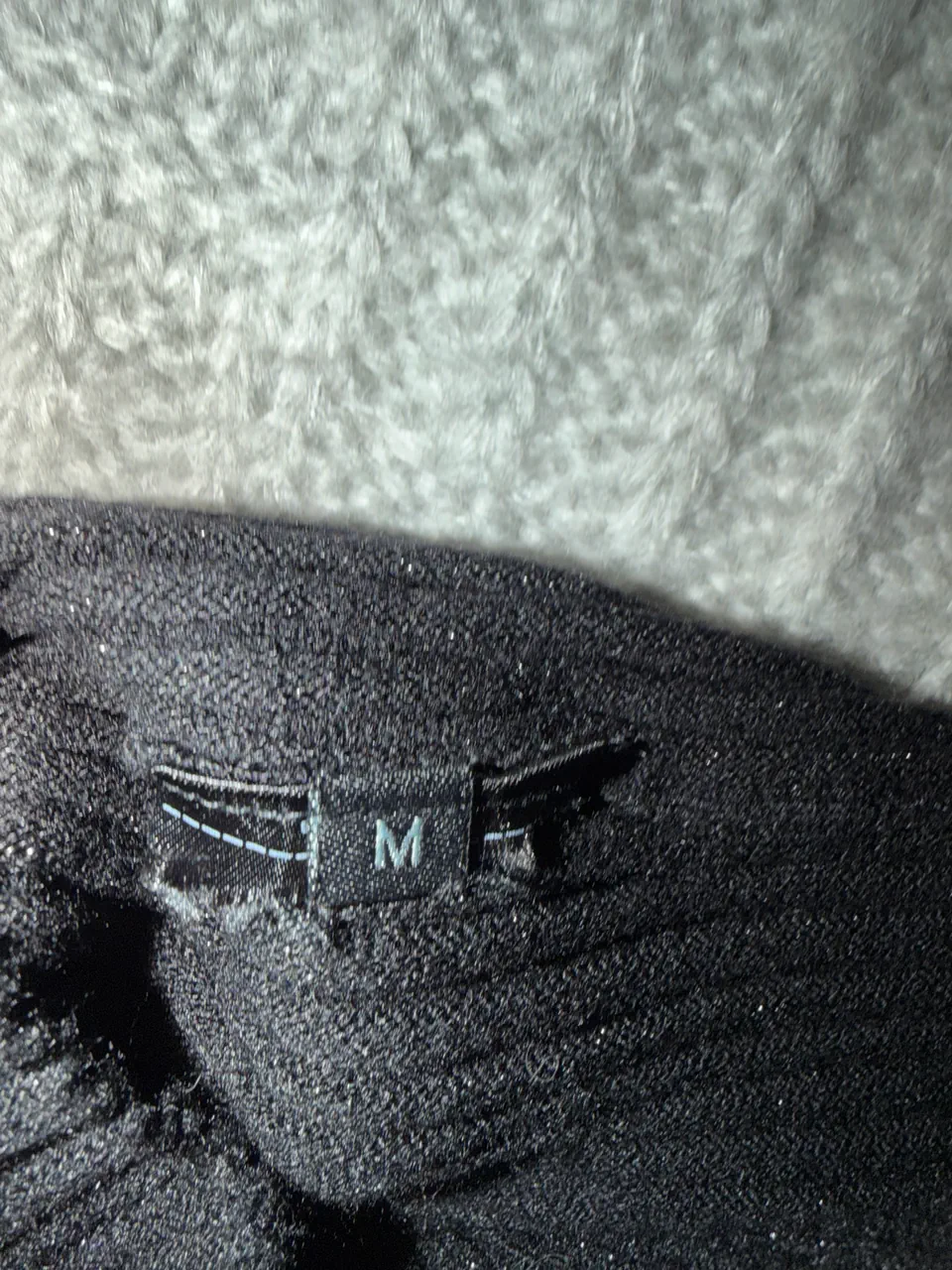 Sweater GUESS - imagen 3
