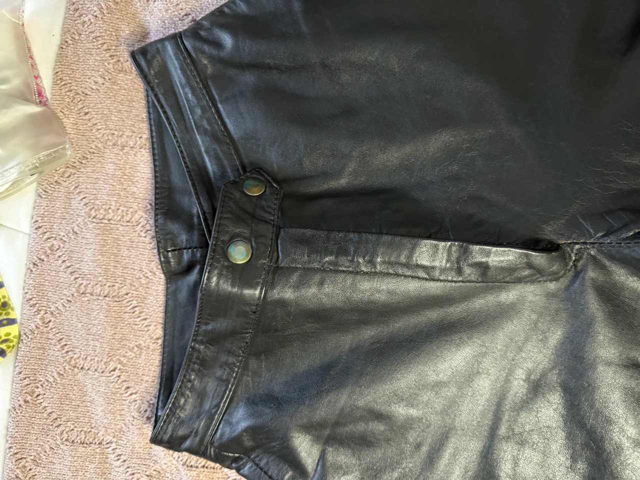 Pantalón De cuero · Talle S