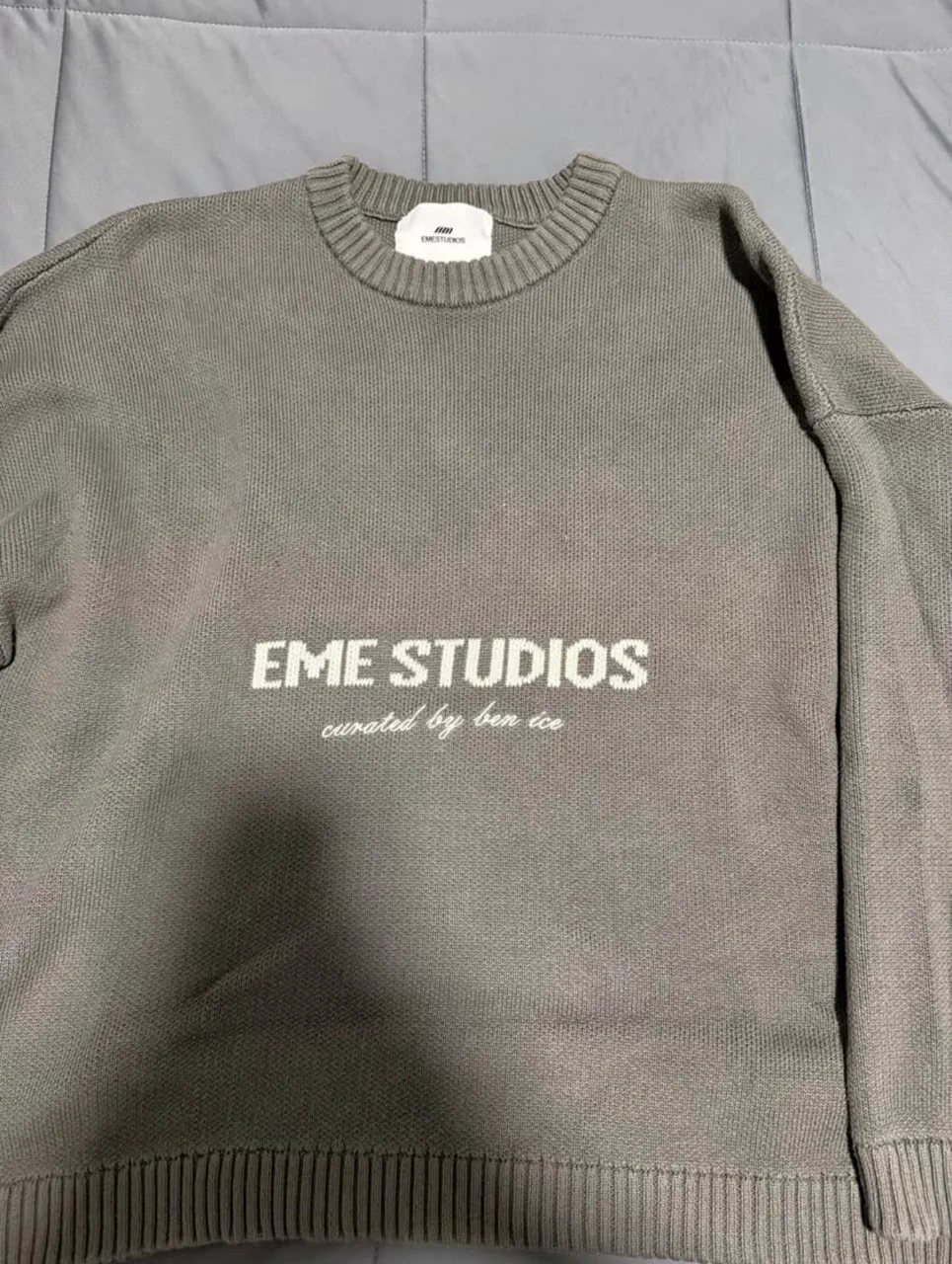 Eme studios · Talle XL