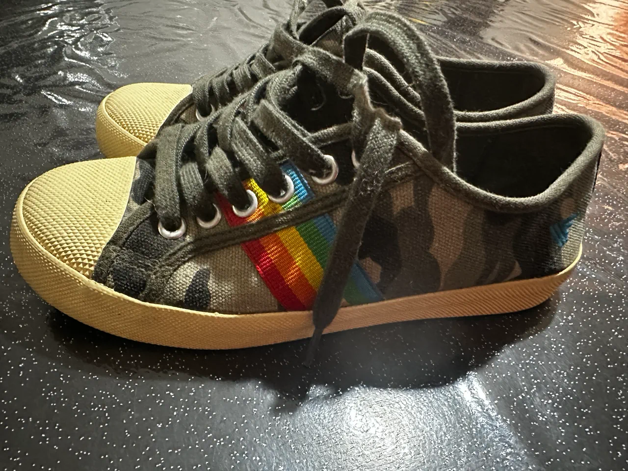 Zapatillas Gola · Talle AR 37