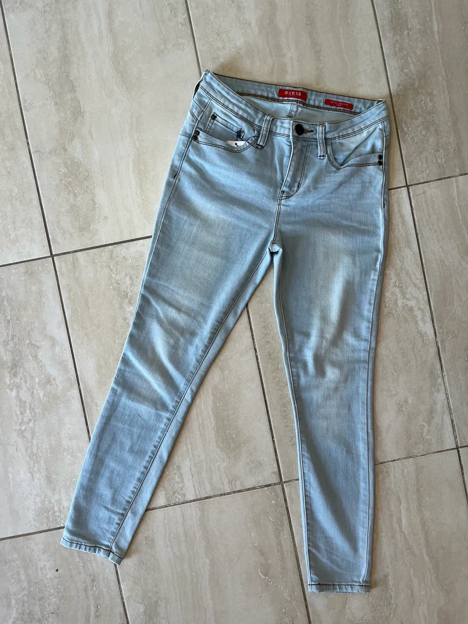 Jean GUESS - imagen 1