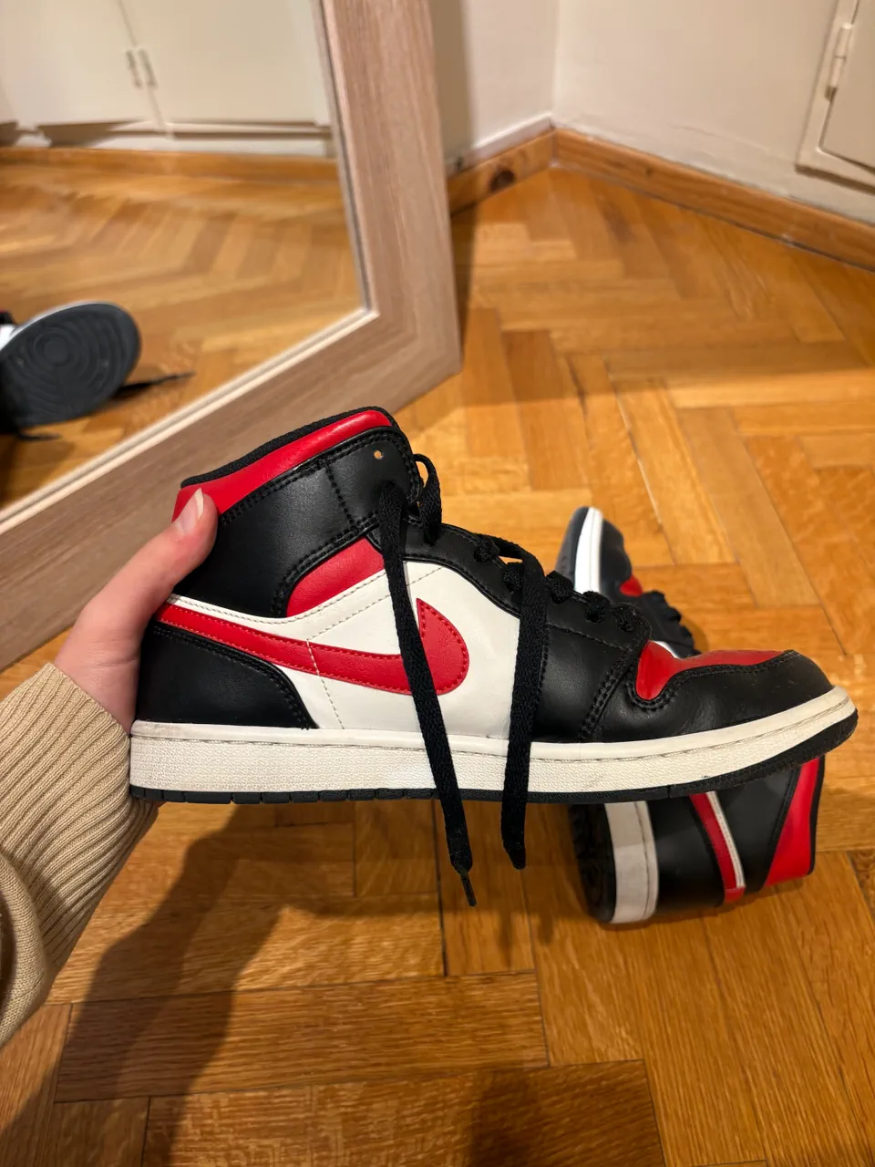 Jordan · Talle AR 41