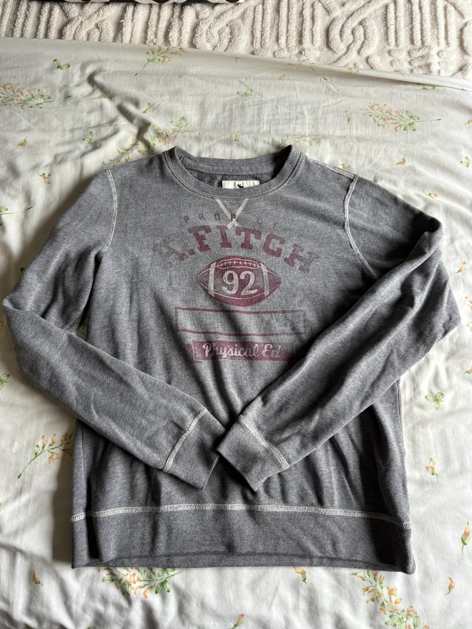Sweater de cuello redondo Abercrombie & Fitch · Talle 16 años / 176 cm