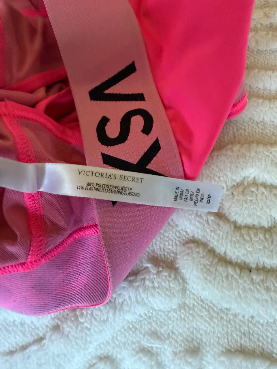 Corpiño deportivo Victoria's Secret - imagen 5
