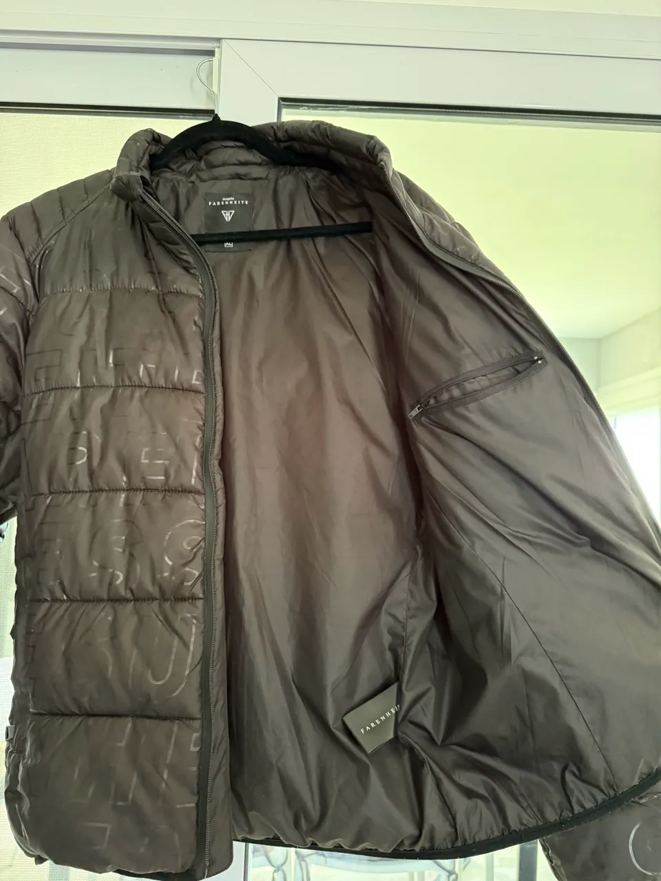 Campera Farenheite - imagen 3