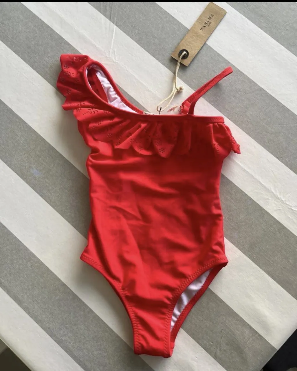 Traje de baño Wanama · Talle 24–36 meses / 92 cm
