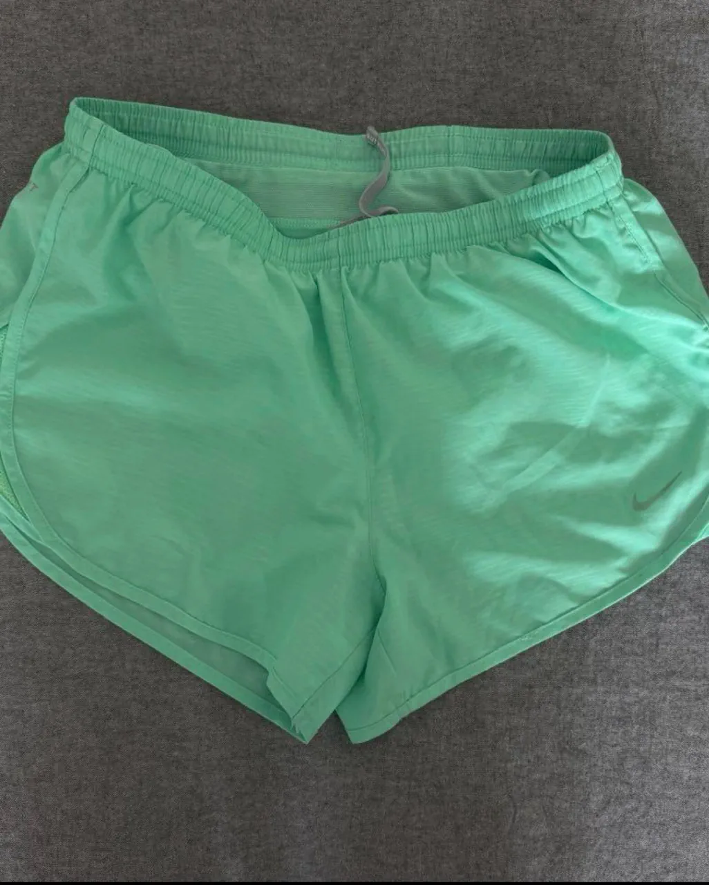Nike · Talle S