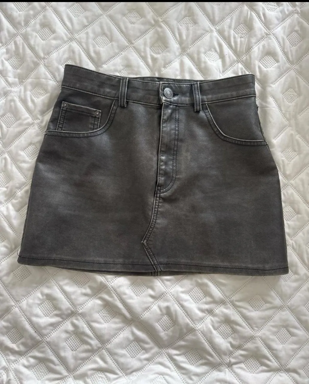 Minifalda Pull&bear · Talle MEX 26