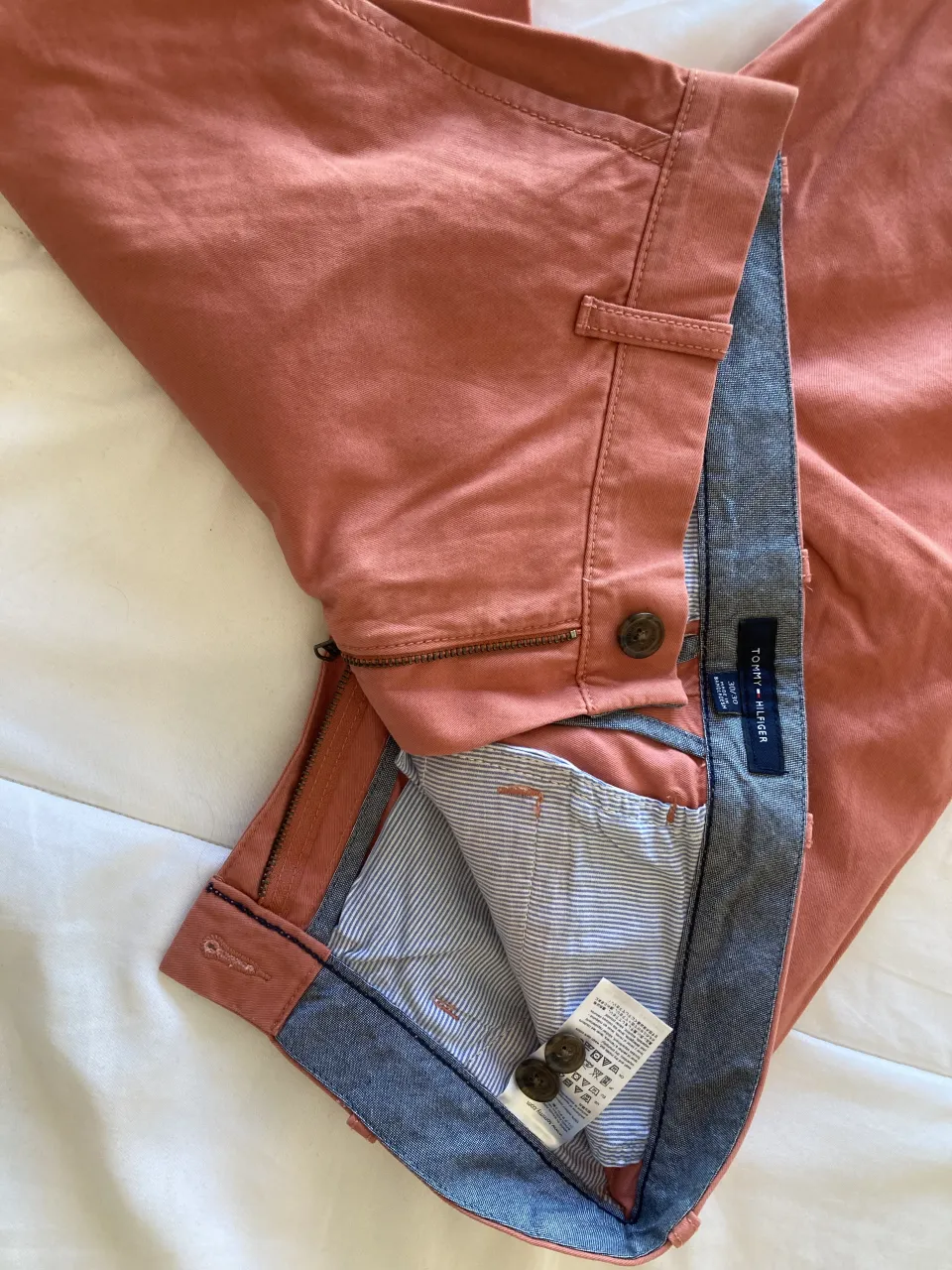 Tommy Hilfiger · Talle US 30