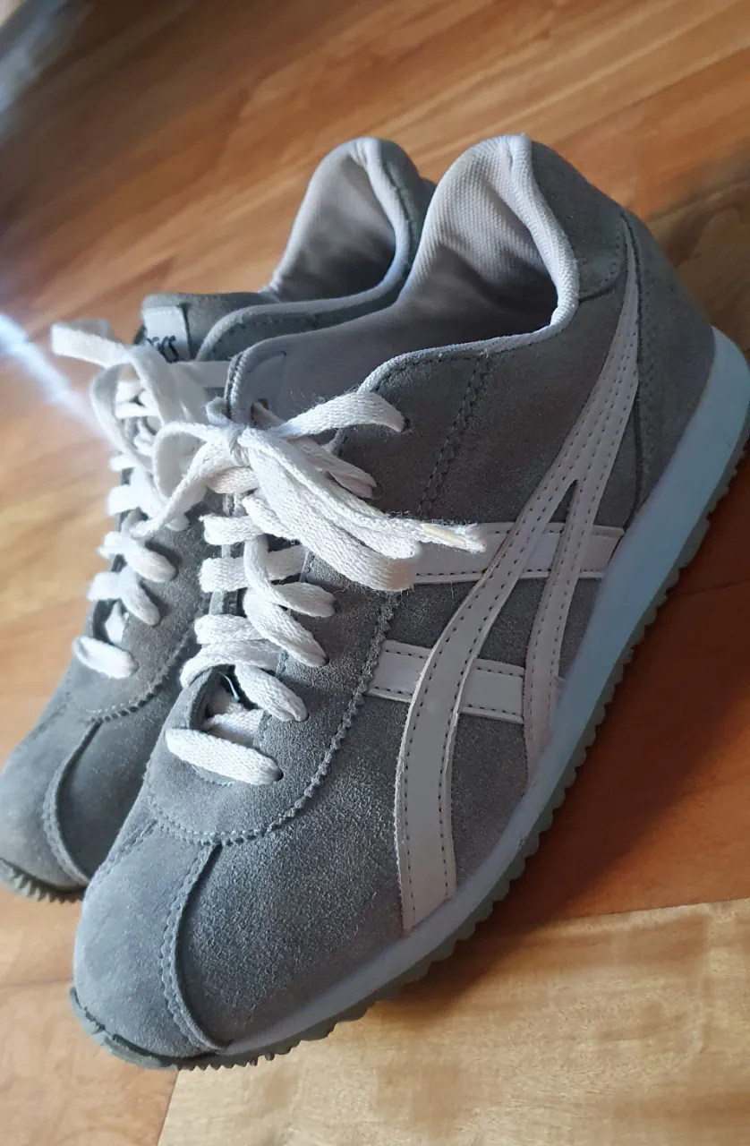 Zapatillas Asics - imagen 7
