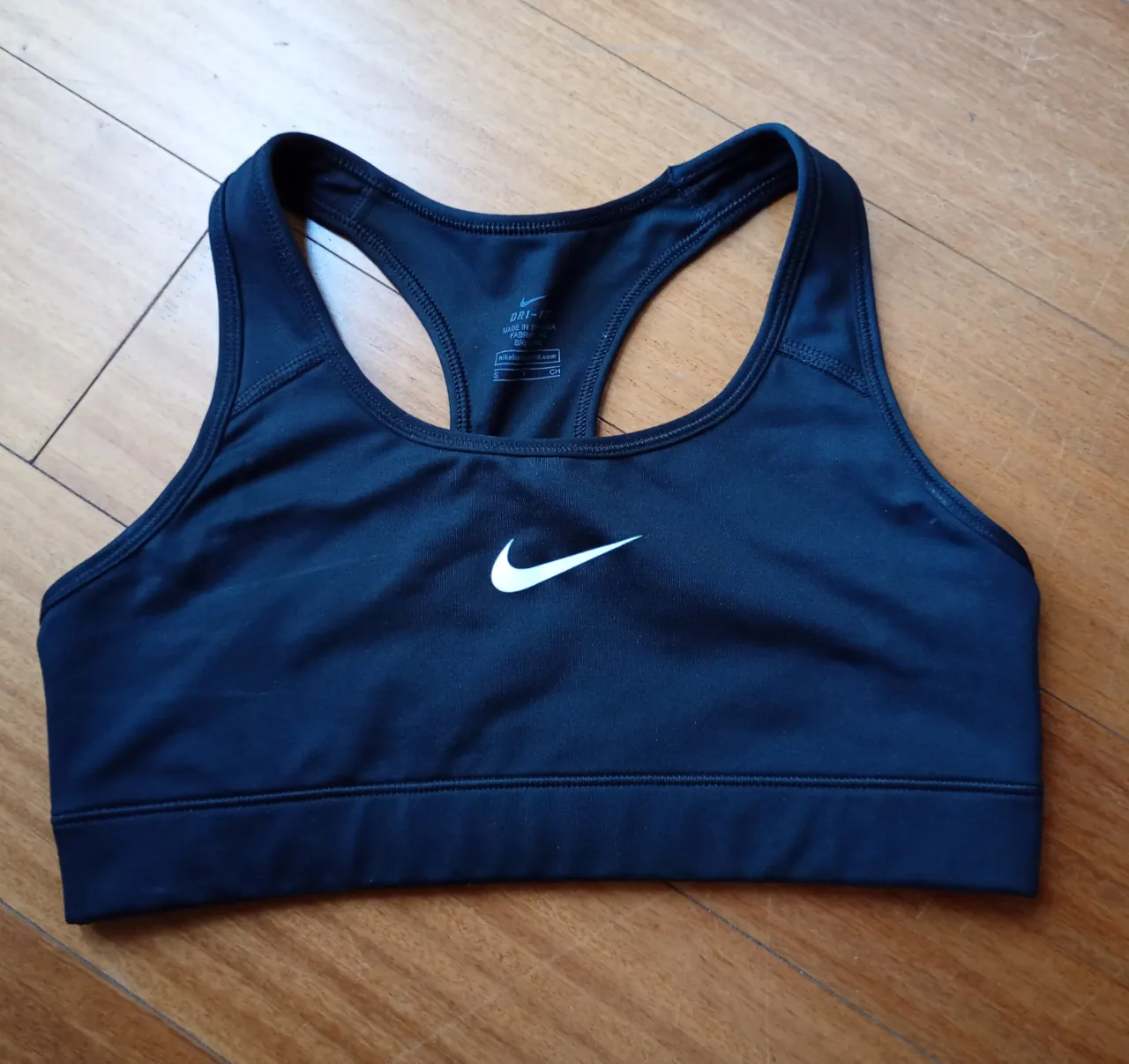 Nike · Talle S