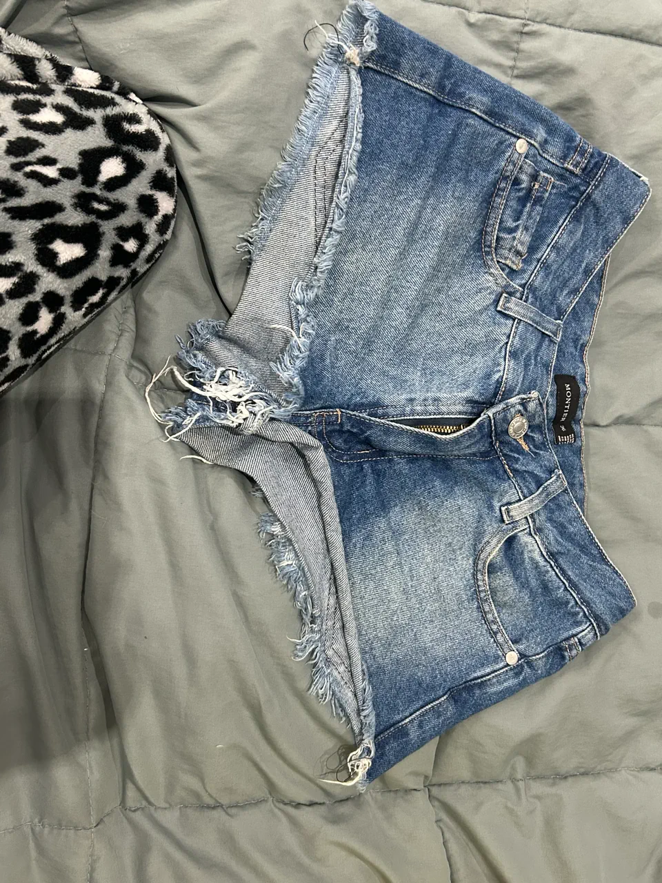Short Montier - imagen 1