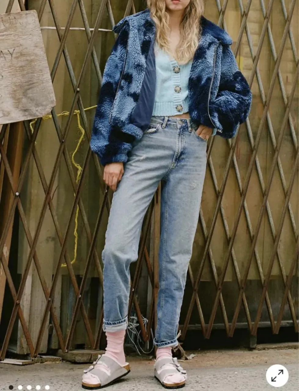 Jean Urban Outfitters · Talle US 27