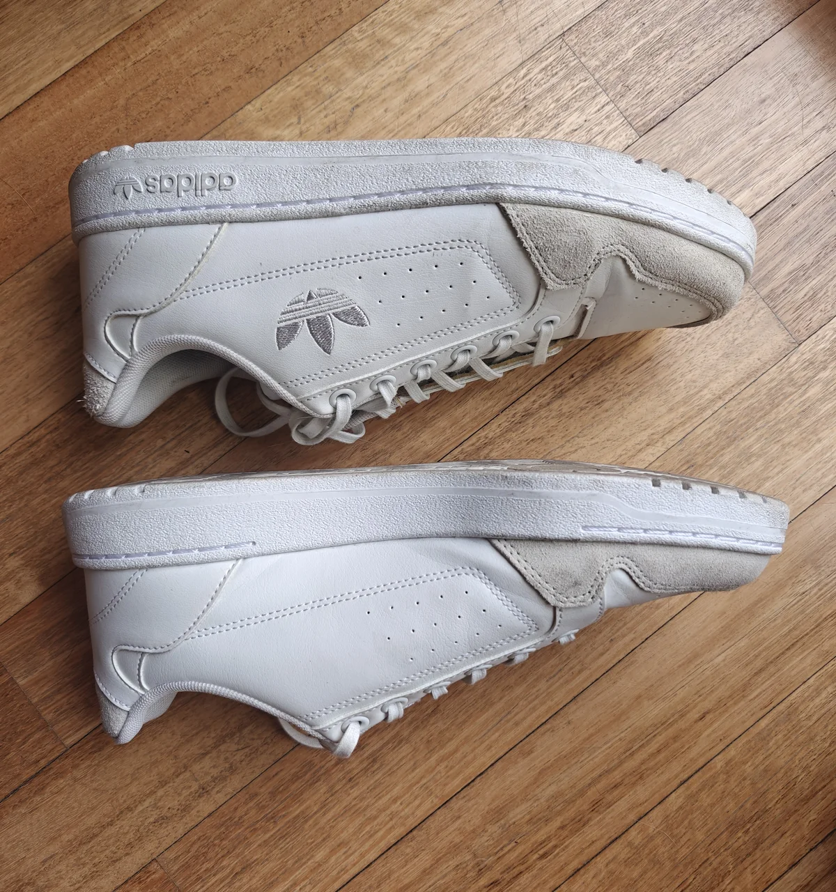 Zapatillas adidas · Talle AR 41