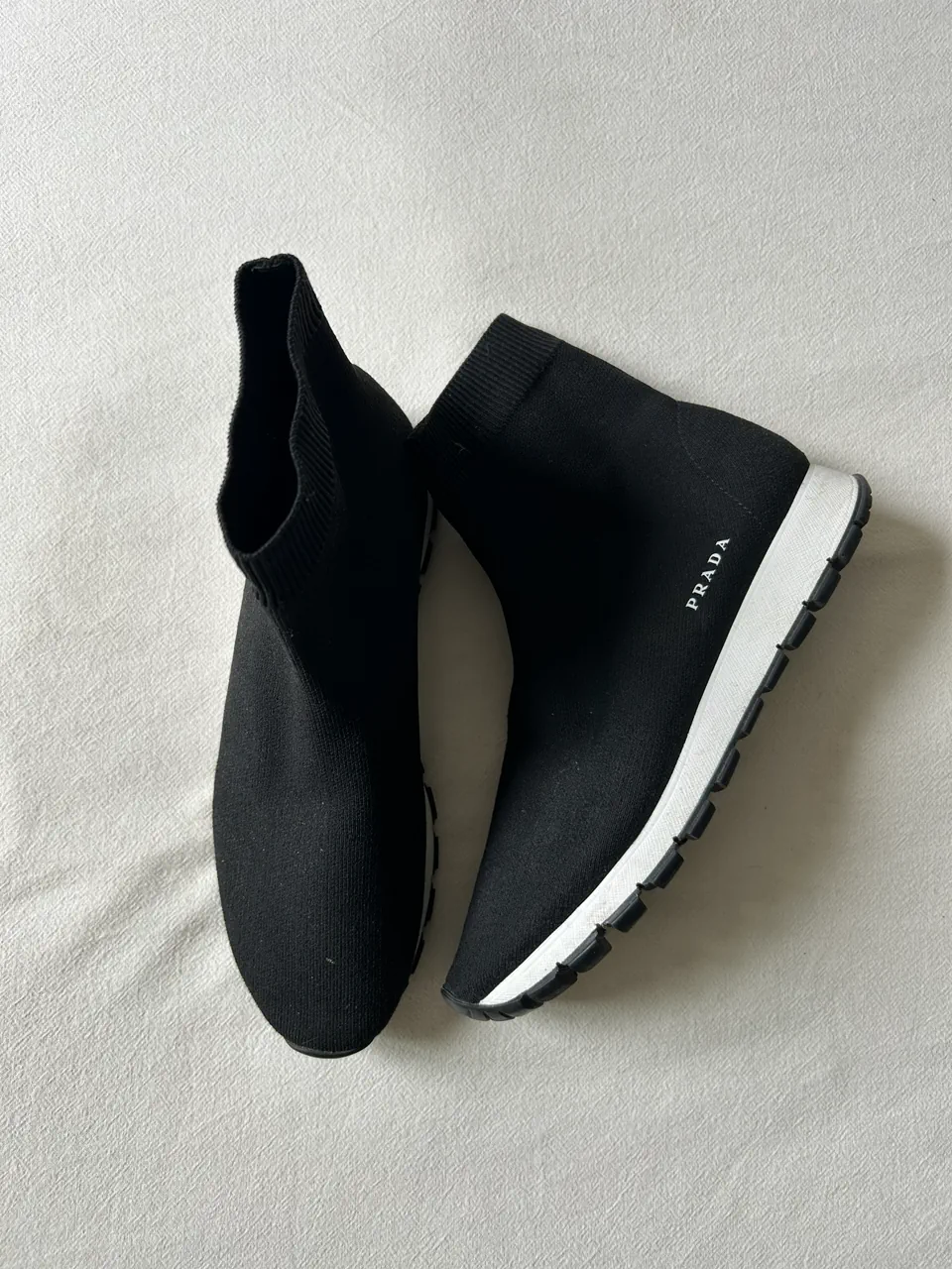 Prada · Talle EU 38