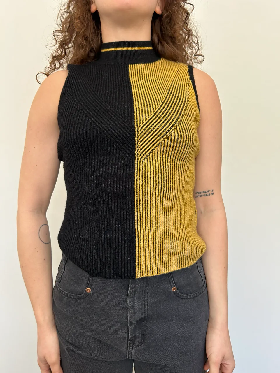 Musculosa Kosiuko - imagen 1