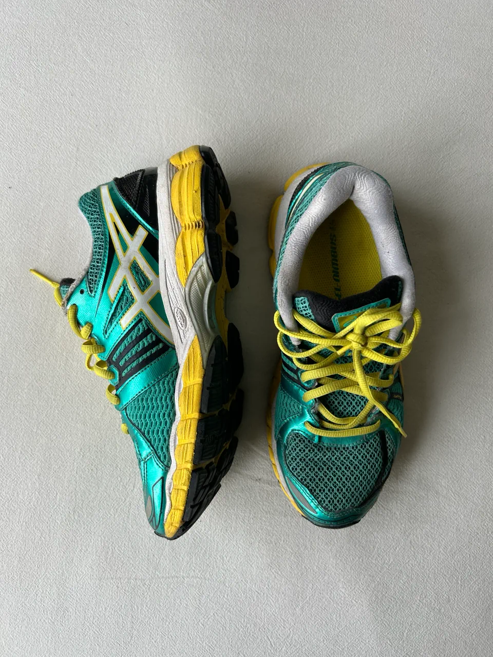 Zapatillas Asics - imagen 1