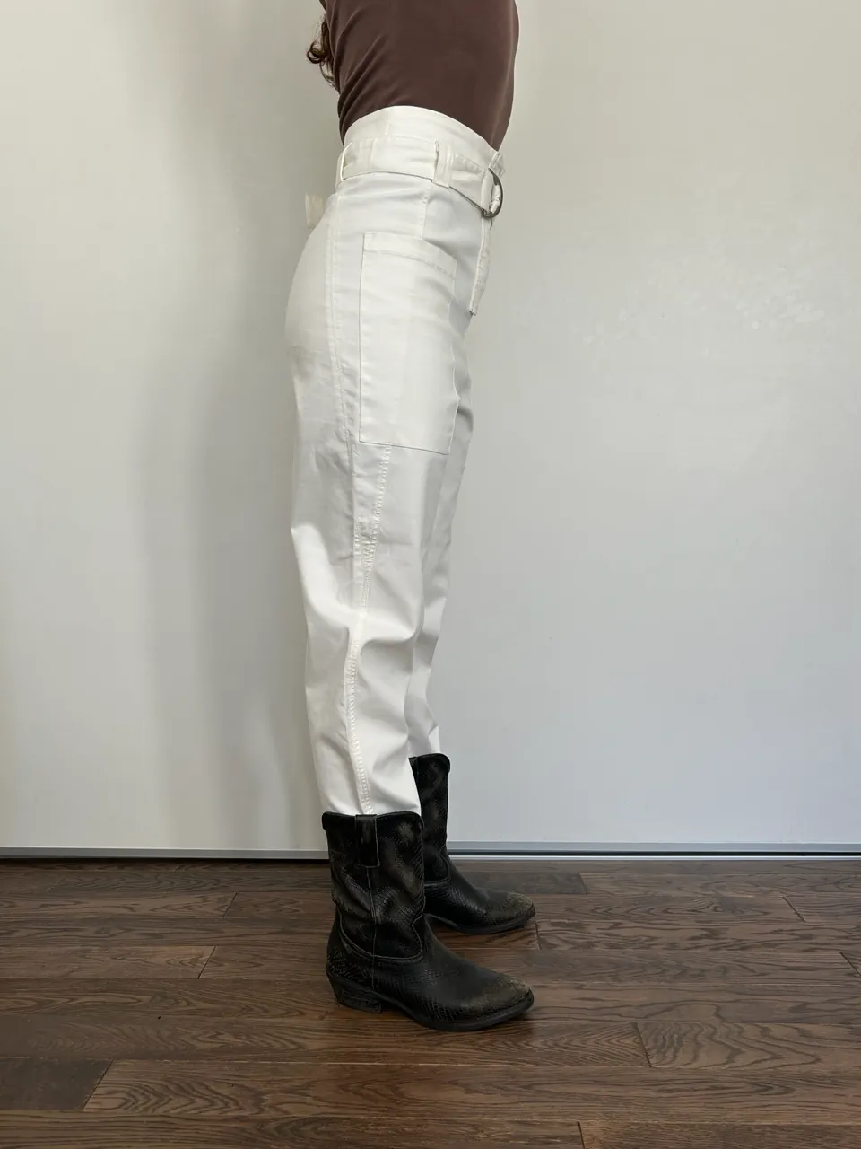 Pantalón CHER. · Talle M