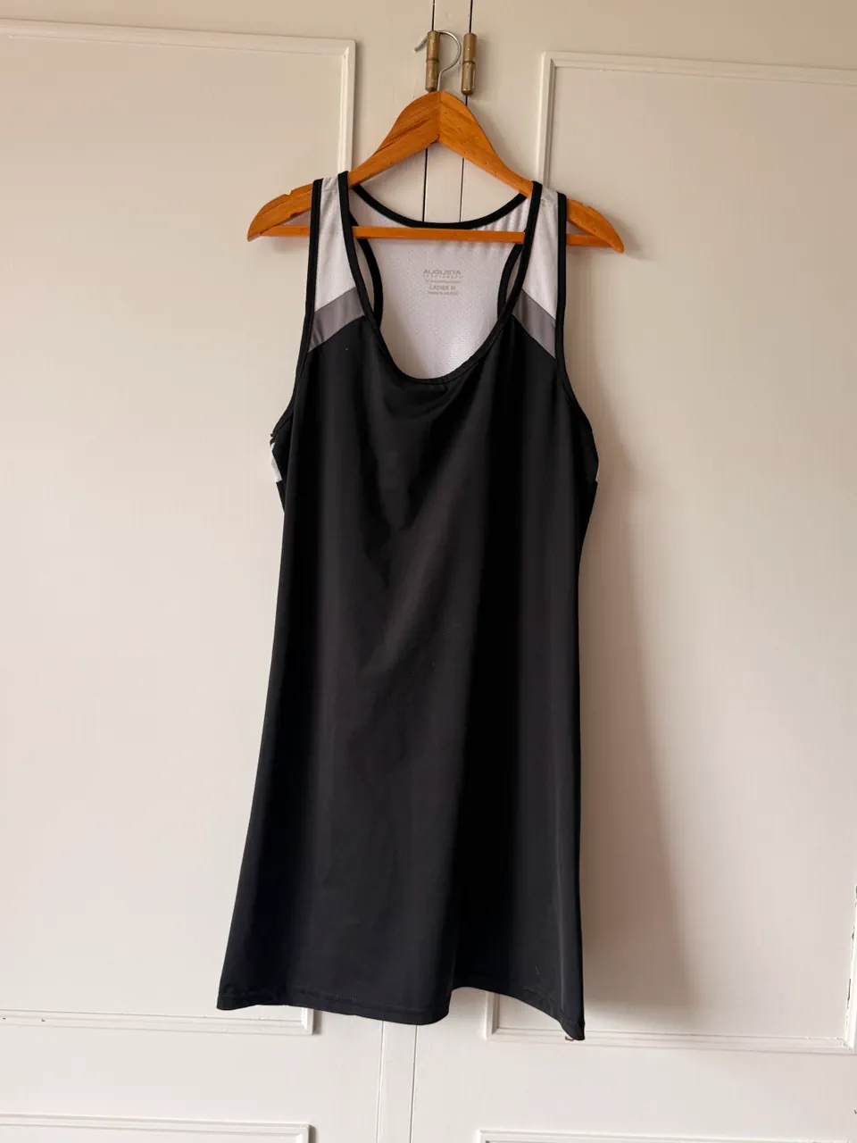 Musculosa Augusta - imagen 1