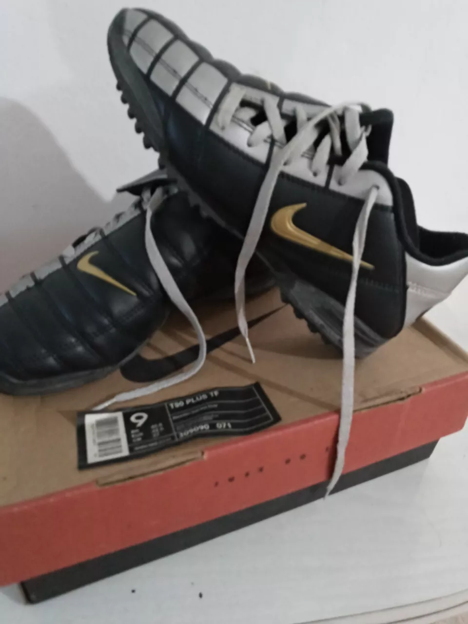 Botines Nike - imagen 1