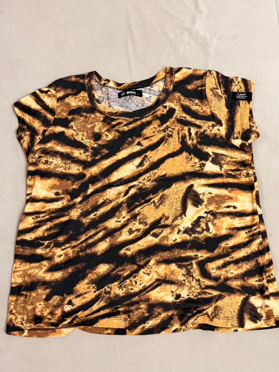 Remera ST. MARIE - imagen 1