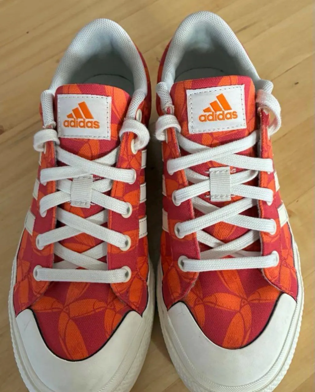 adidas · Talle US 7