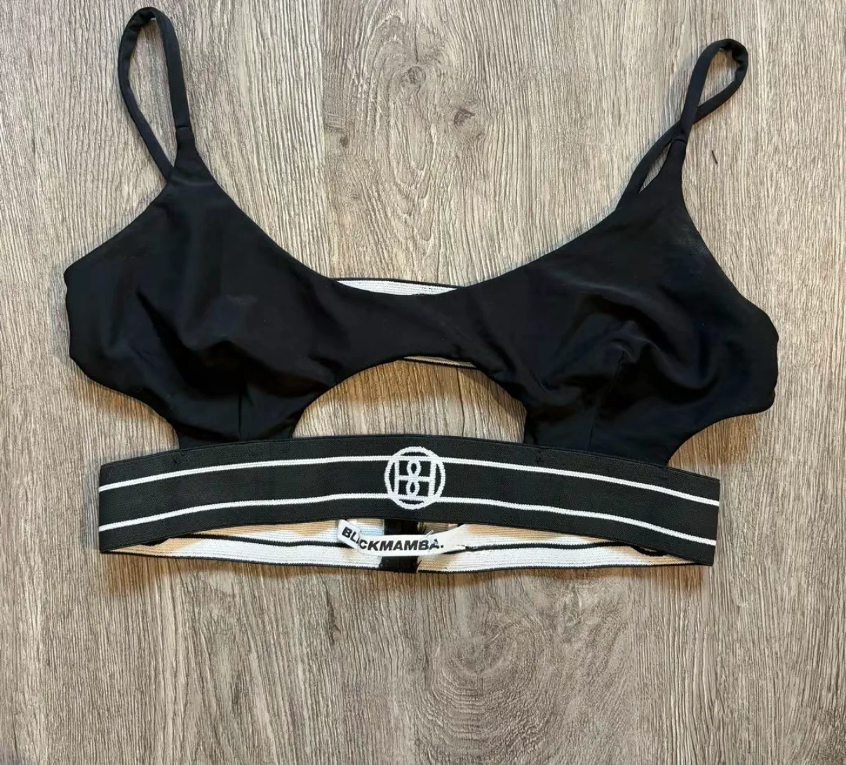 Top BLACKMAMBA · Talle 2