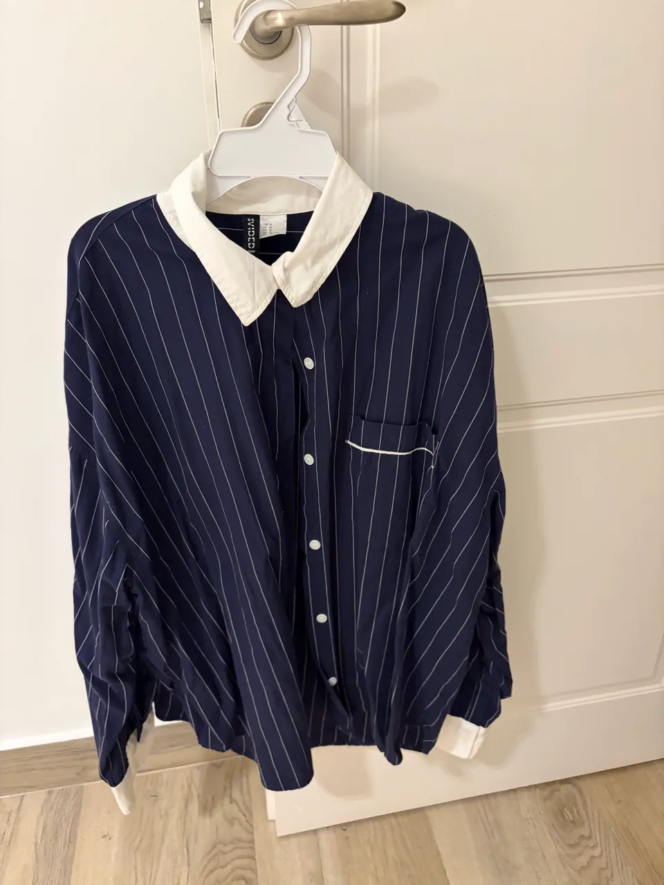 Camisa H&M · Talle M