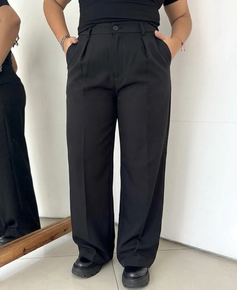 Pantalón Otro · Talle XXL