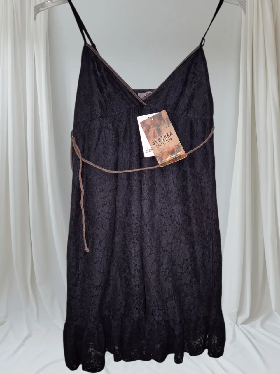 Vestido Bershka · Talle L