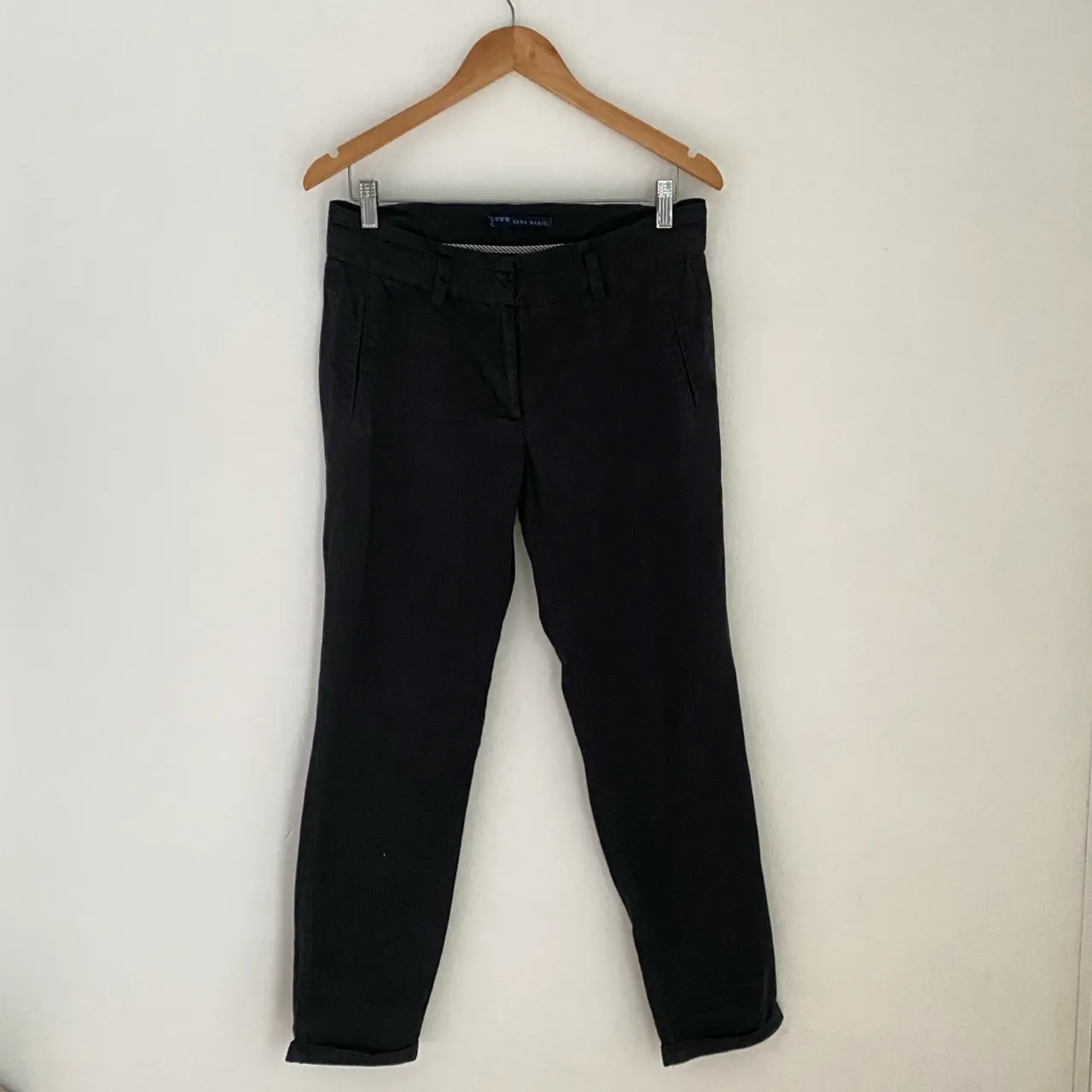 Zara Basic · Talle MEX/ARG 30
