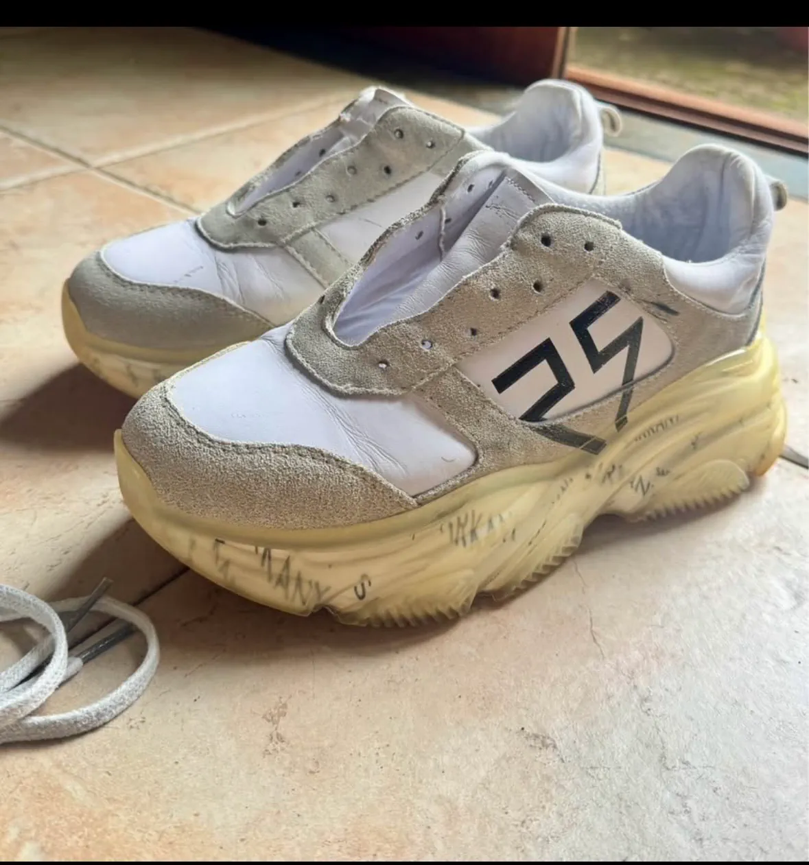 Zapatillas Sarkany - imagen 1
