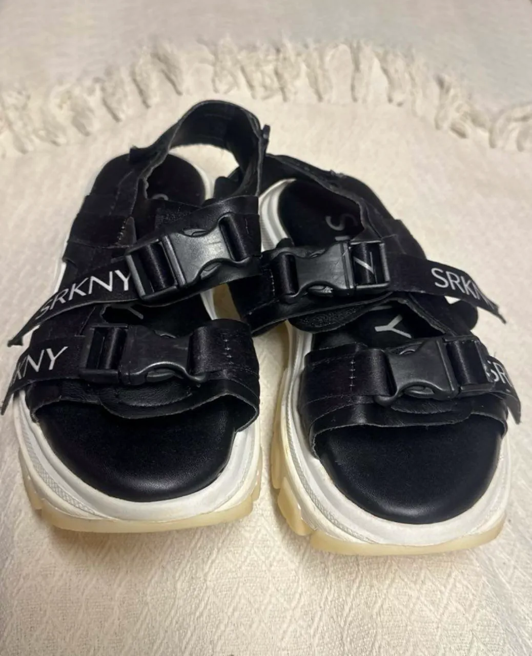 Sandalias Ricky Sarkany - imagen 1