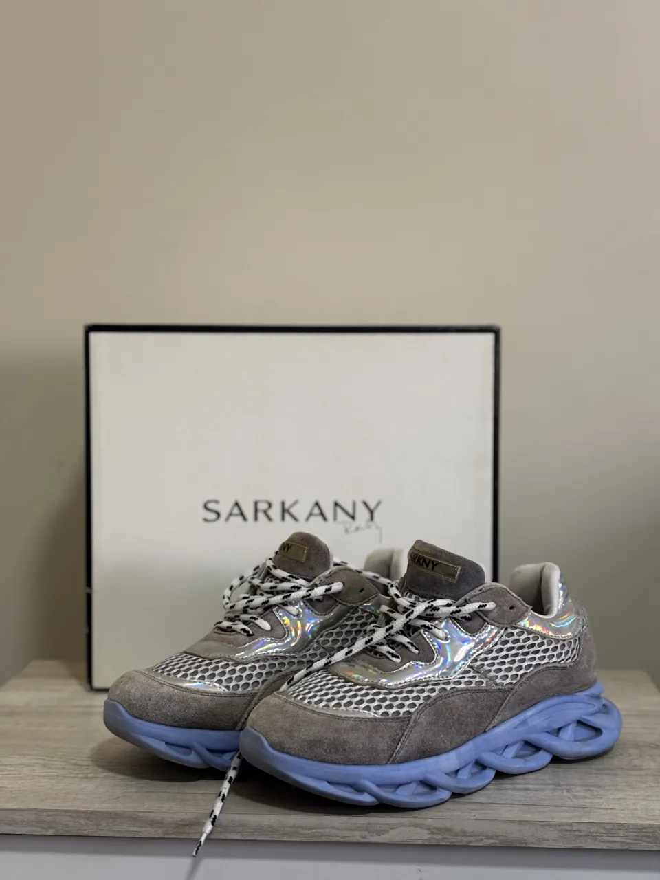 Zapatillas Sarkany · Talle AR 38