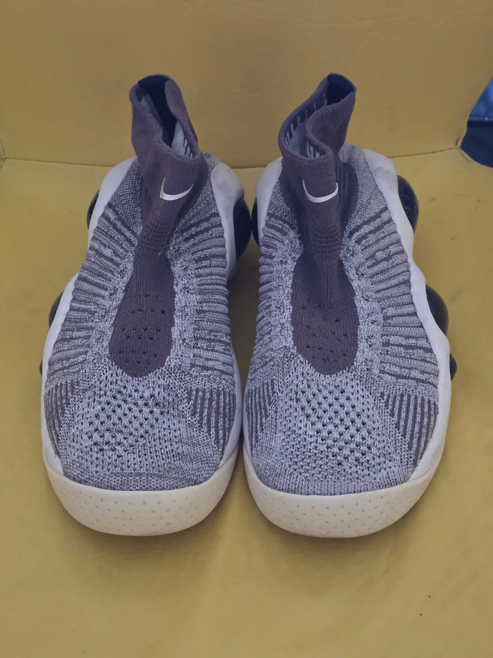 Nike · Talle AR 36