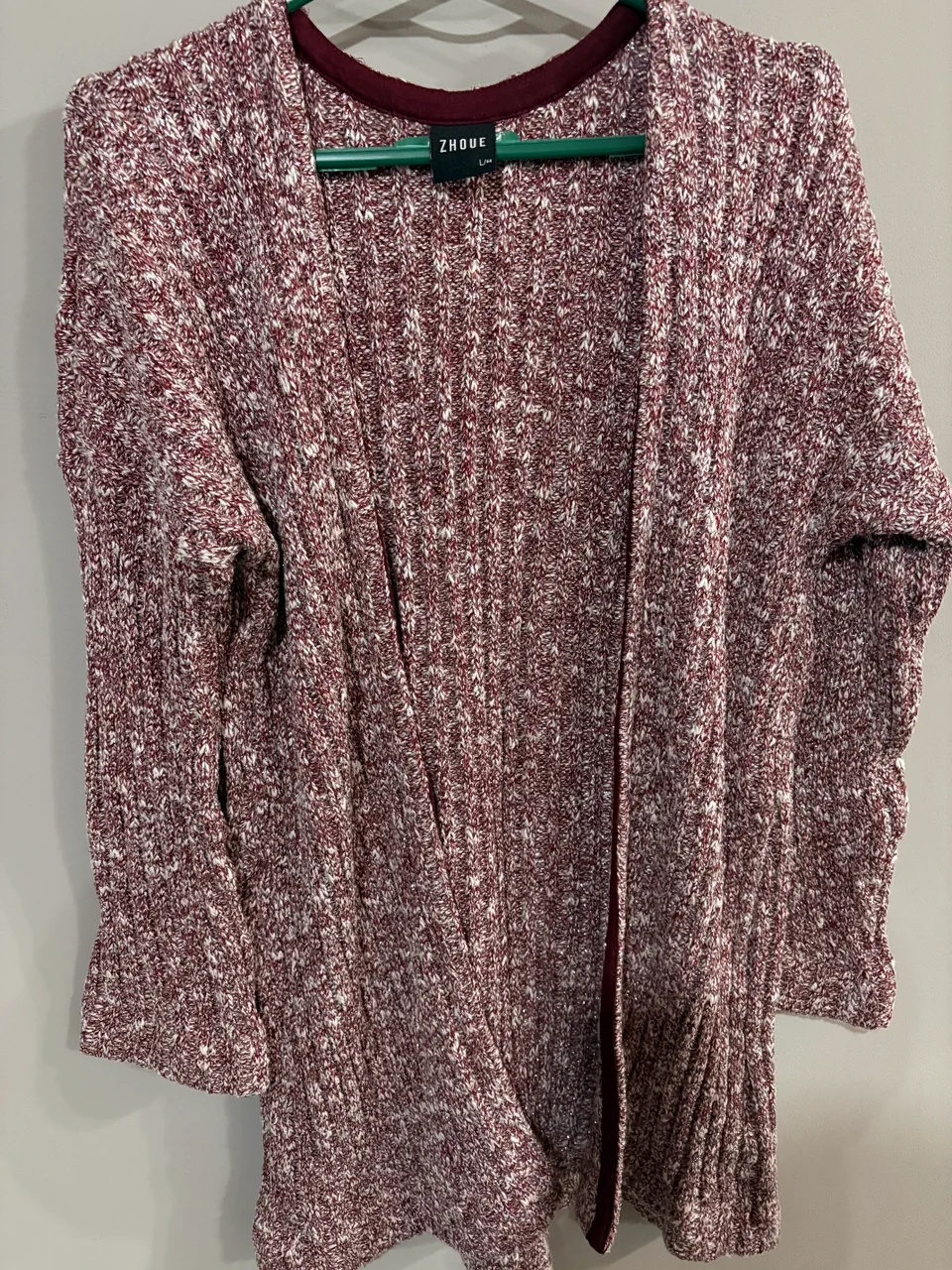 Cardigan Zhoue · Talle L