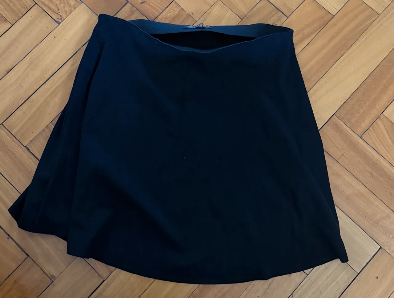 Minifalda Bershka · Talle S