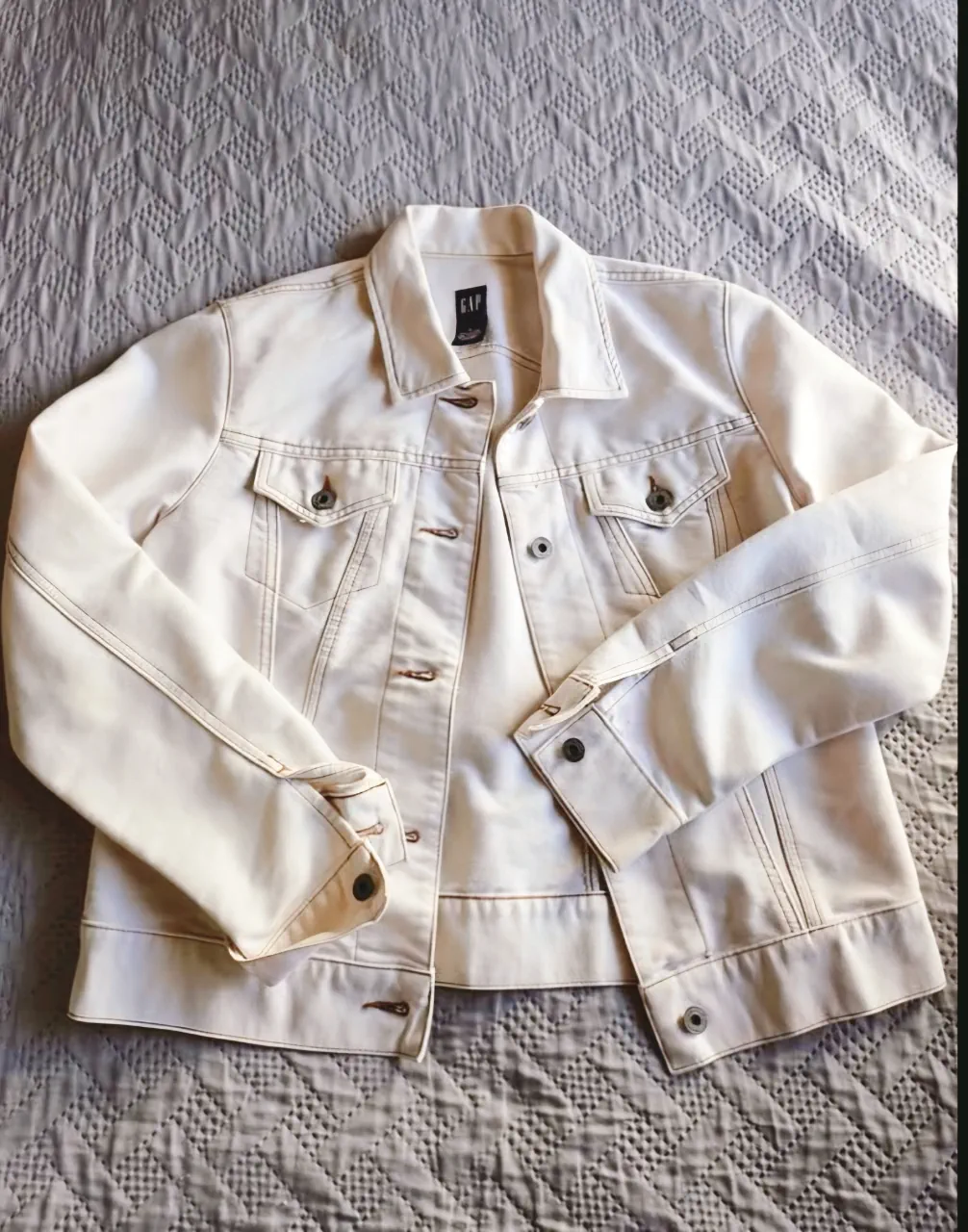 Campera GAP · Talle M