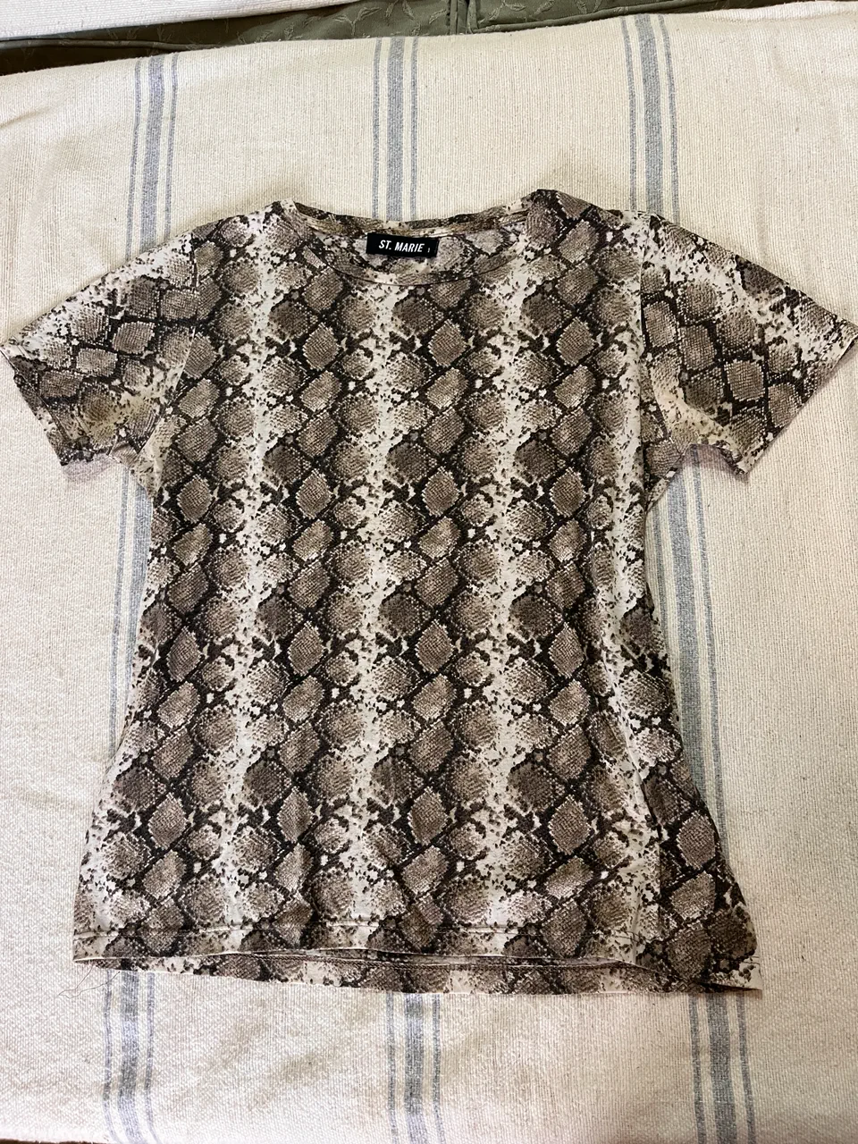 Remera ST. MARIE - imagen 1