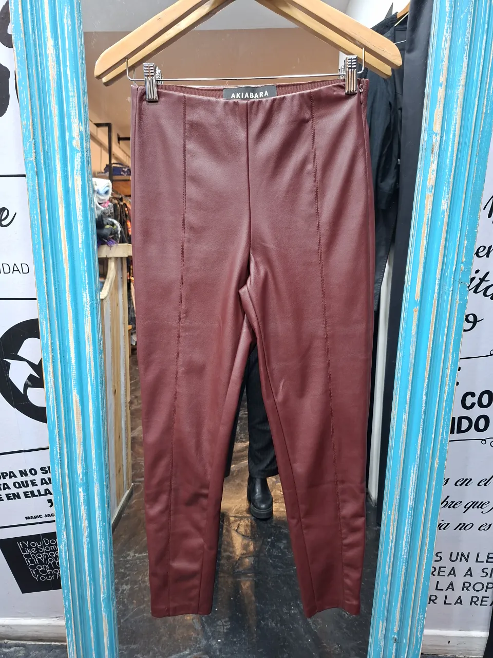 Pantalón Akiabara · Talle único