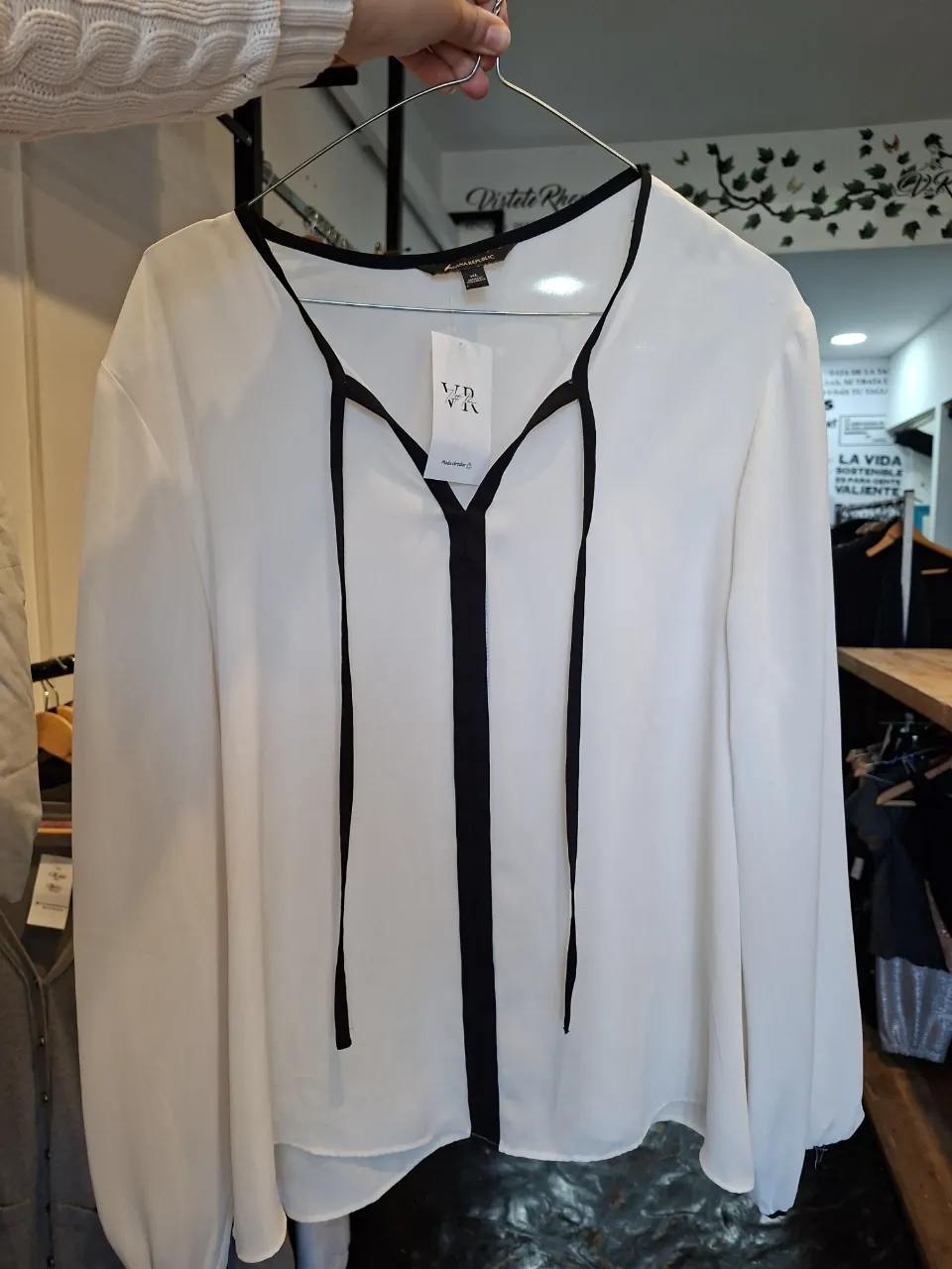 Blusa Banana Republic · Talle L